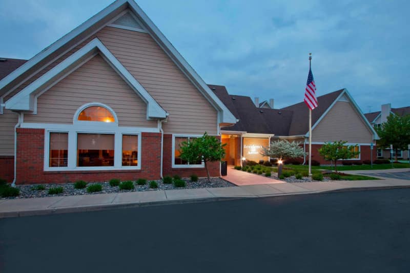 Residence Inn by Marriott Buffalo Galleria Mall — building