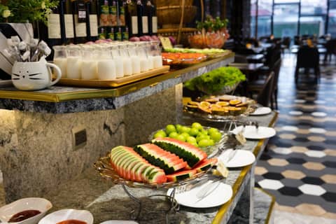 Ivy Hotel Nha Trang — dining