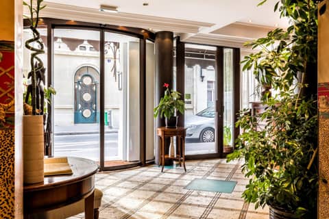 Villa Montparnasse — recepcion & lobby