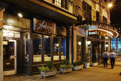Dunhill Hotel — dining