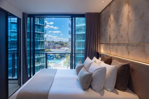 One Global Resorts Green Square — hotel room
