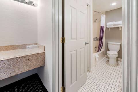 La Quinta Inn by Wyndham Ft. Lauderdale Tamarac East — photo 9