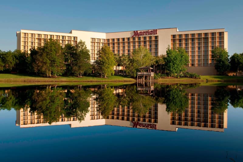 Marriott Orlando Airport Lakeside — building