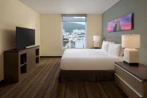 Hyatt House Monterrey Valle San Pedro — hotel room