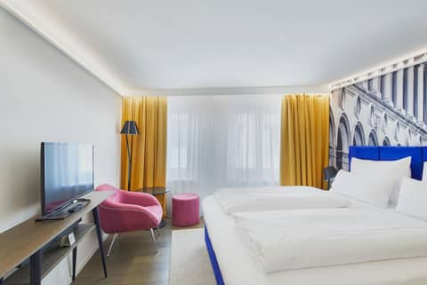 Hotel Stein - Adults Only — hotel room