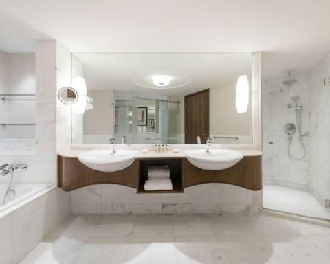 China World Hotel, Beijing, A Shangri-La Hotel — photo 2