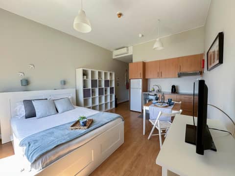 Oporto Trindade Residence — hotel room