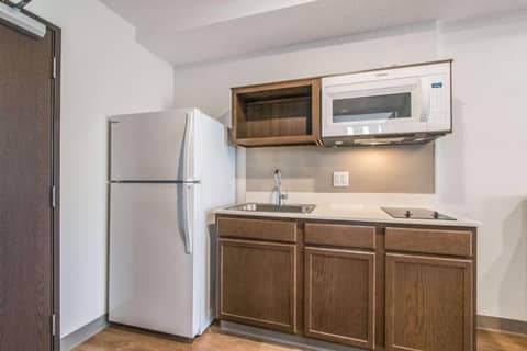 WoodSpring Suites Doral Miami Airport — photo 2