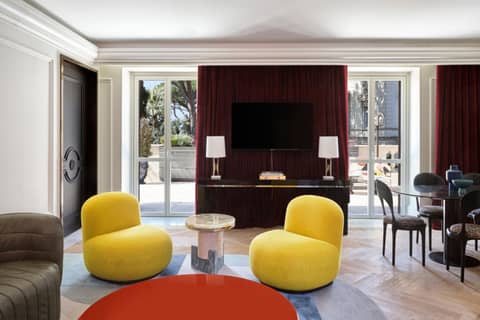 W Rome — hotel room