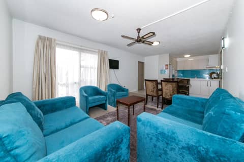 Airport Gateway Hotel — photo 9