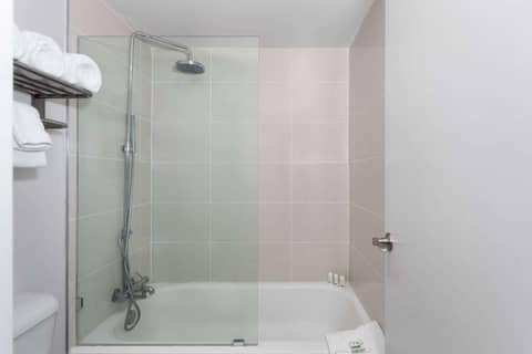Travelodge by Wyndham Orlando Lake Buena Vista South — photo 9
