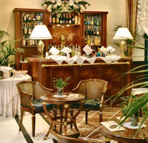 Andreola Central Hotel — photo 4