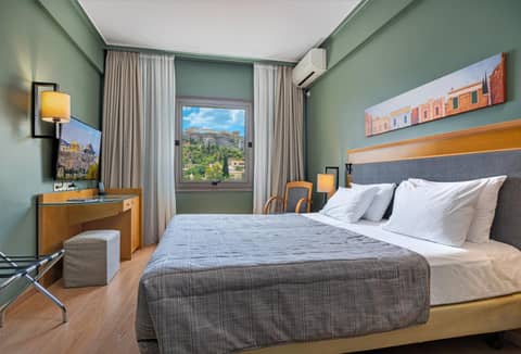 Plaka Hotel — hotel room
