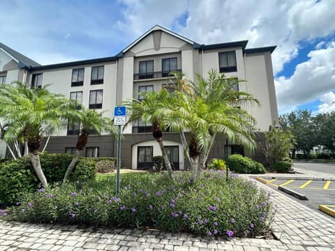 Spark By Hilton Fort Myers — photo 8