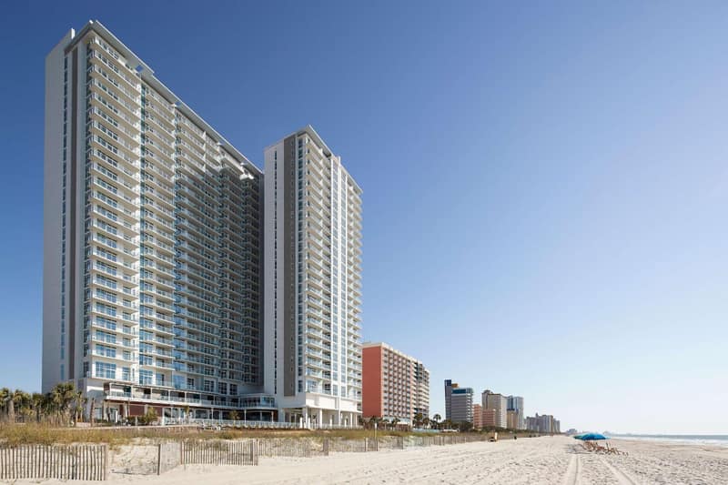 Hilton Grand Vacations Club Ocean Enclave Myrtle Beach — building