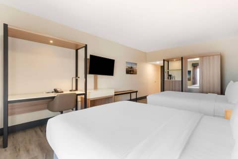 Best Western Plus Atlanta Airport East — photo 6