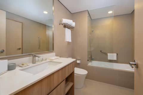 Somerset Valero Makati — photo 2