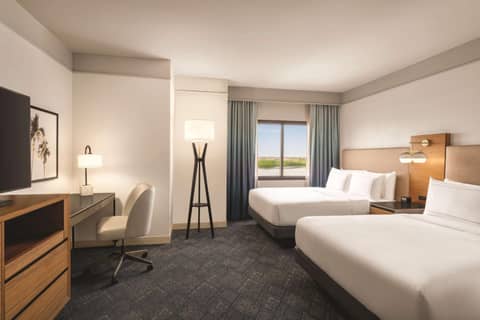 DoubleTree by Hilton Tampa Rocky Point Waterfront — photo 9