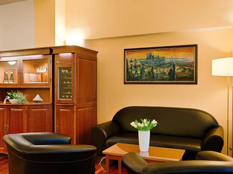 Cloister Inn Hotel — photo 3