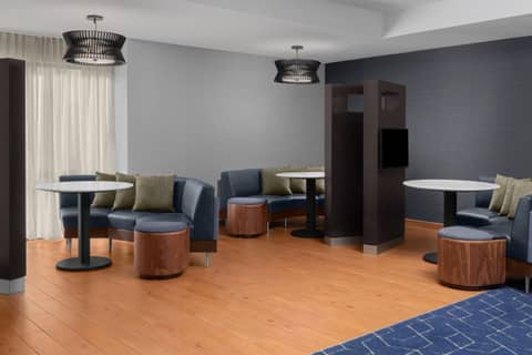 Courtyard by Marriott San Diego Central — photo 4