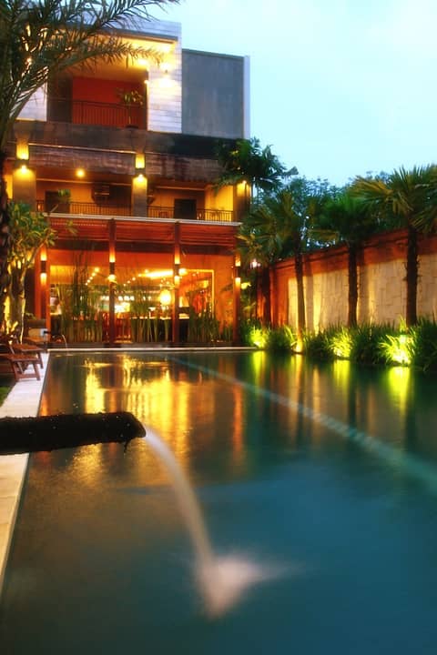 ECLIPSE Hotel — recepcion & lobby