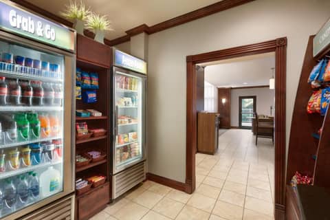 Staybridge Suites Tampa East- Brandon by IHG — photo 2