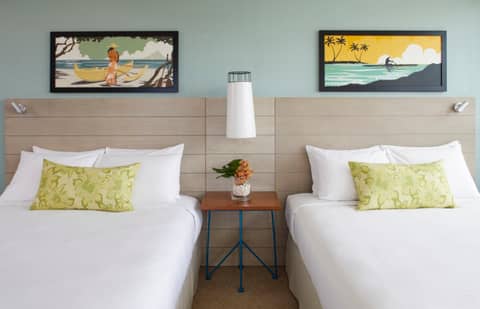 Queen Kapiolani Hotel — hotel room