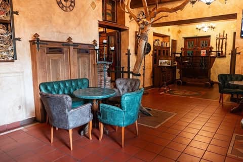 Pytloun Old Armoury Hotel Prague Stará Zbrojnice — photo 2