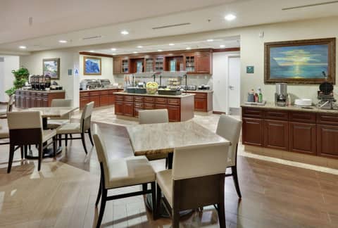 Homewood Suites by Hilton San Diego-Del Mar — photo 2