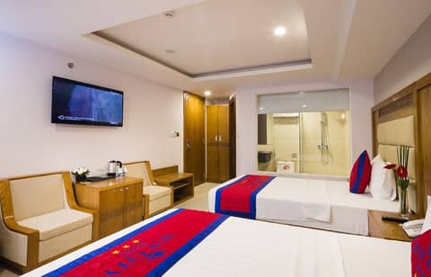 Sun City Hotel — hotel room
