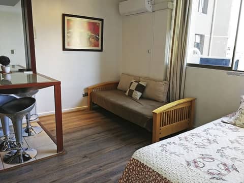 Amistar Apartments — hotel room