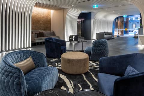 SKYE Suites Sydney — photo 7