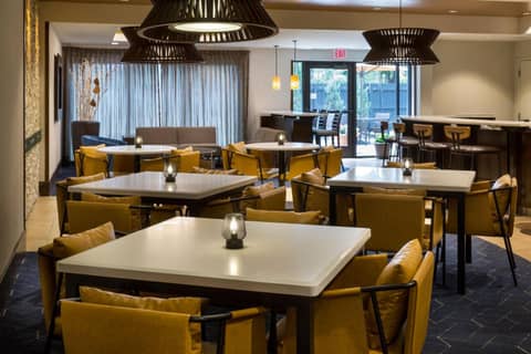 Courtyard by Marriott Buffalo Amherst/University — photo 3