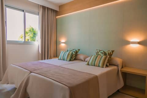 Ohasis Boutique Suites — hotel room