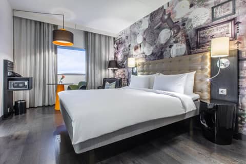 Radisson Blu Riverside Hotel — photo 2