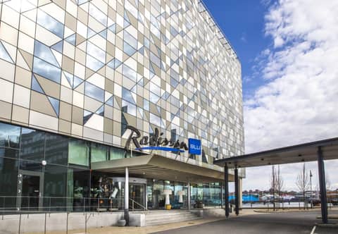Radisson Blu Riverside Hotel — photo 4
