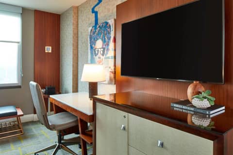 Renaissance Atlanta Midtown Hotel — photo 4