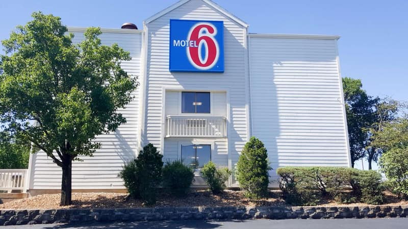 Motel 6-Maryland Heights, MO — building