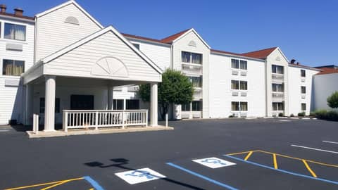 Motel 6-Maryland Heights, MO — photo 5