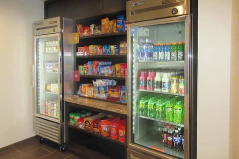 Comfort Suites Denver International Airport — activities & amenities