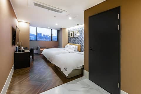 Brown Dot Hotel Sasang Renecite — photo 5