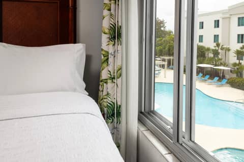 Hampton Inn & Suites San Juan — photo 6