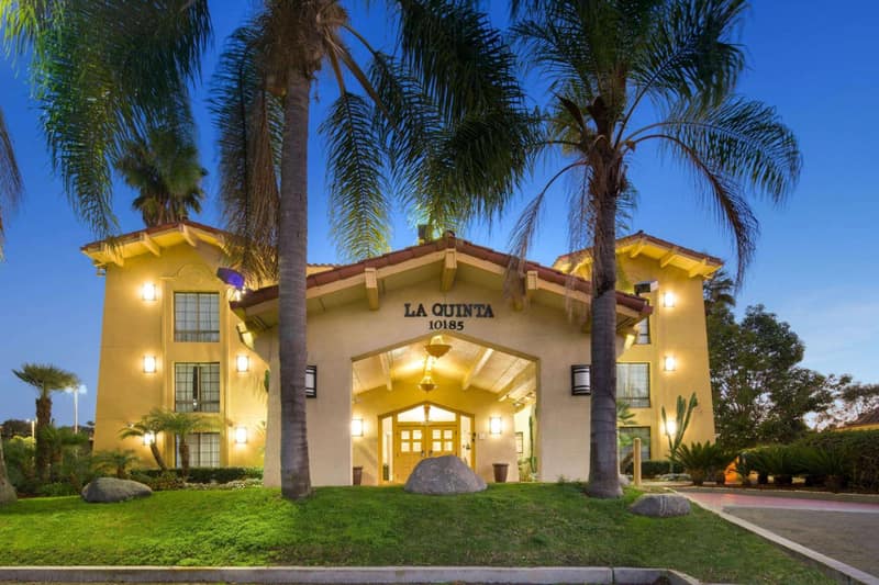 La Quinta Inn by Wyndham San Diego - Miramar — building