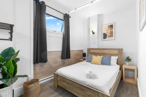 Le Sand & Stone Hotel — bedroom