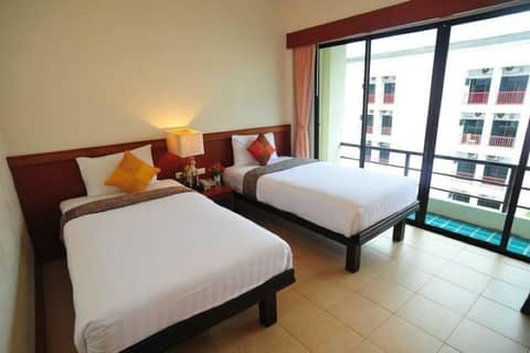 C & N Hotel Patong Phuket — hotel room