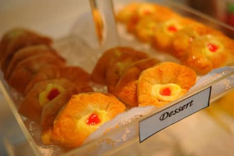 C & N Hotel Patong Phuket — dining