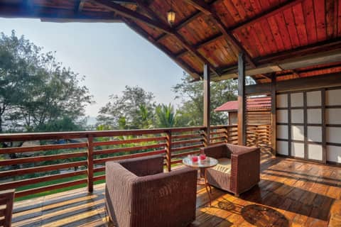 Aqua Marina Beach Cottages — balance & terrace