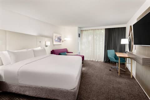 Crowne Plaza Atlanta Perimeter at Ravinia by IHG — photo 2