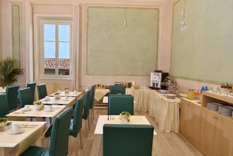 Residenza Fiorentina — dining