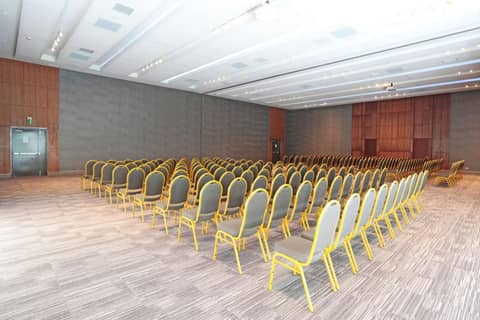 DoubleTree by Hilton Santiago Kennedy Chile — photo 3